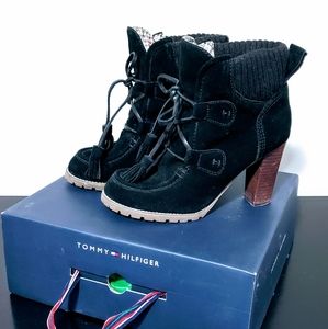 TOMMY HILFIGER Black Suede Booties, EUC